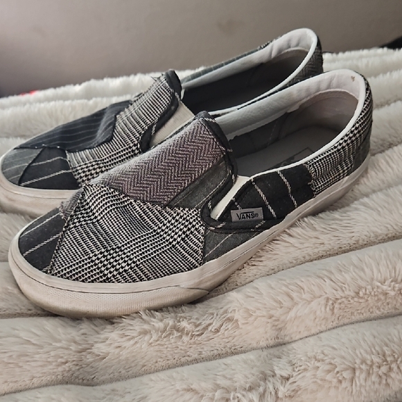 Vans Monochrome Patchwork Slip-On Sneakers - Picture 2 of 8